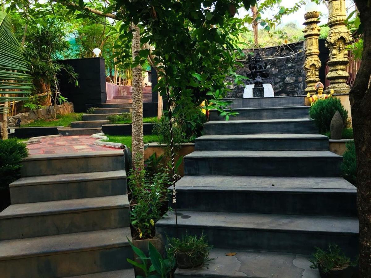 Rock Forest Goa Honeymoon Cottages Calangute Exterior photo