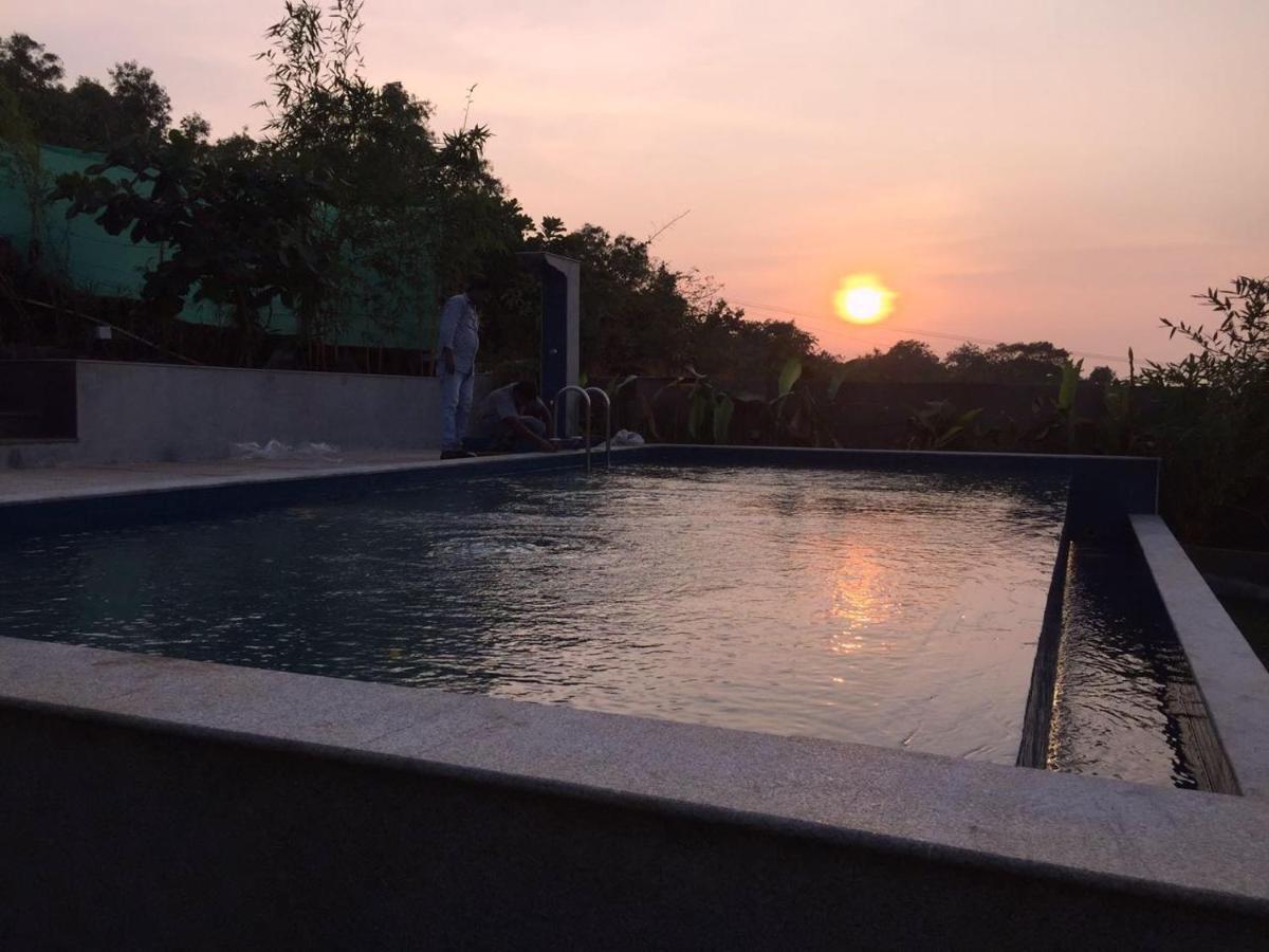 Rock Forest Goa Honeymoon Cottages Calangute Exterior photo