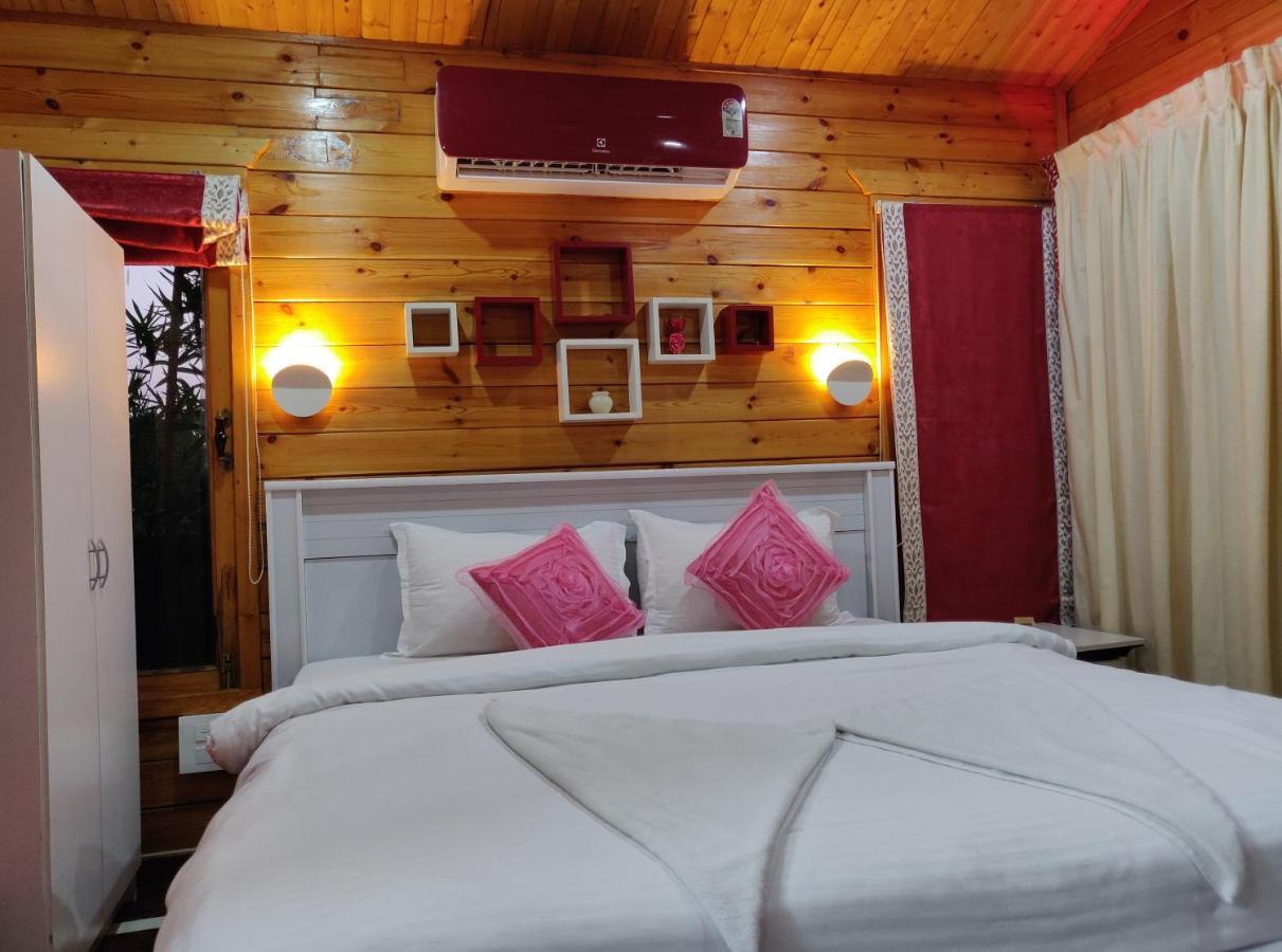 Rock Forest Goa Honeymoon Cottages Calangute Exterior photo