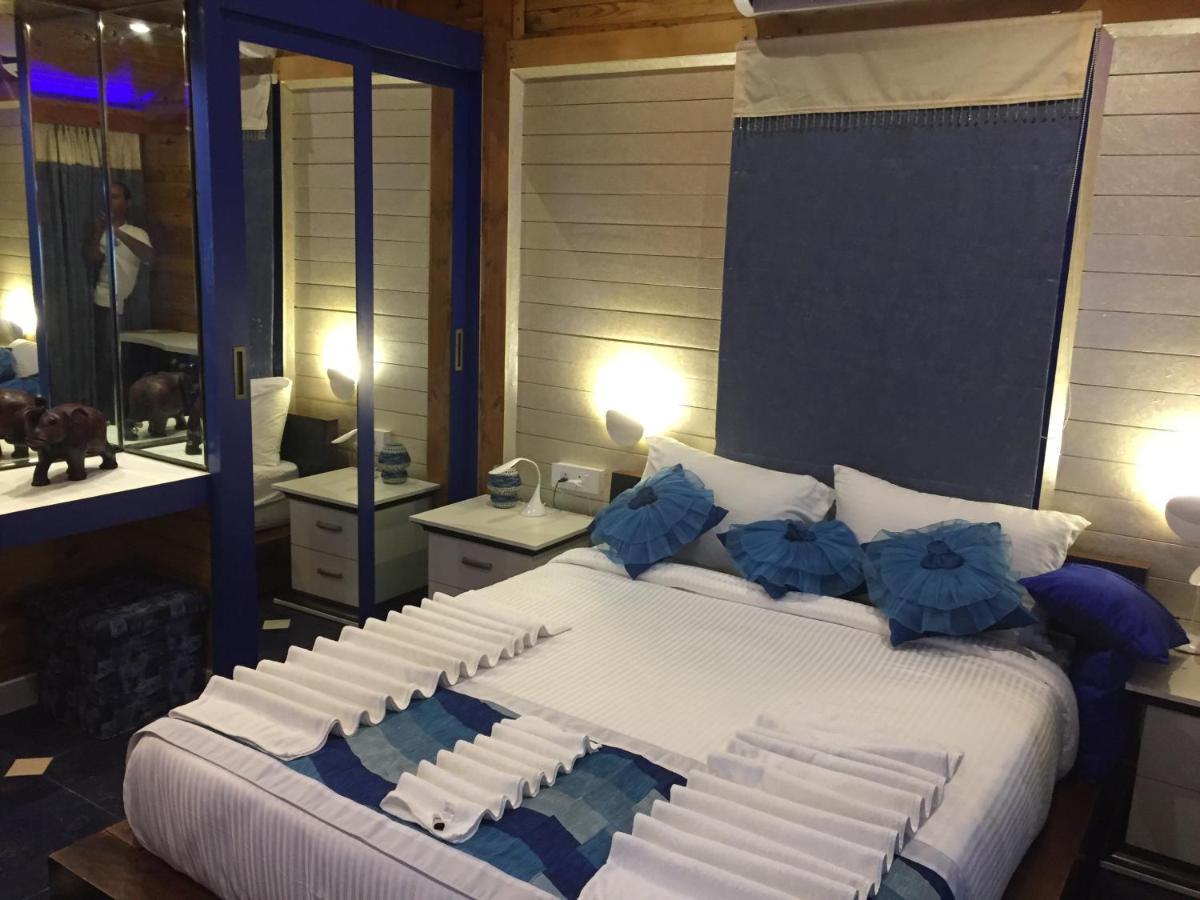 Rock Forest Goa Honeymoon Cottages Calangute Exterior photo