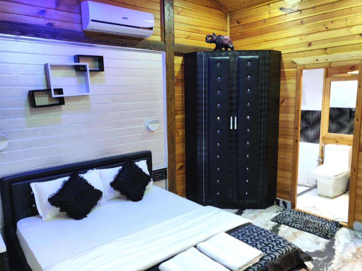 Rock Forest Goa Honeymoon Cottages Calangute Exterior photo